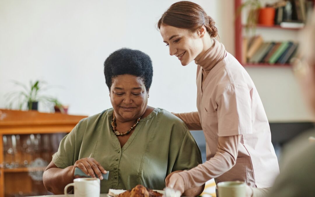 The Benefits of Personalized In-Home Care Services for Seniors with Chronic Conditions